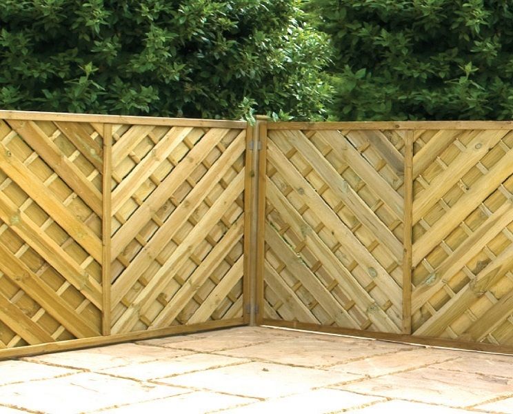 Herringbone pattern fence, interesting wood fence styles